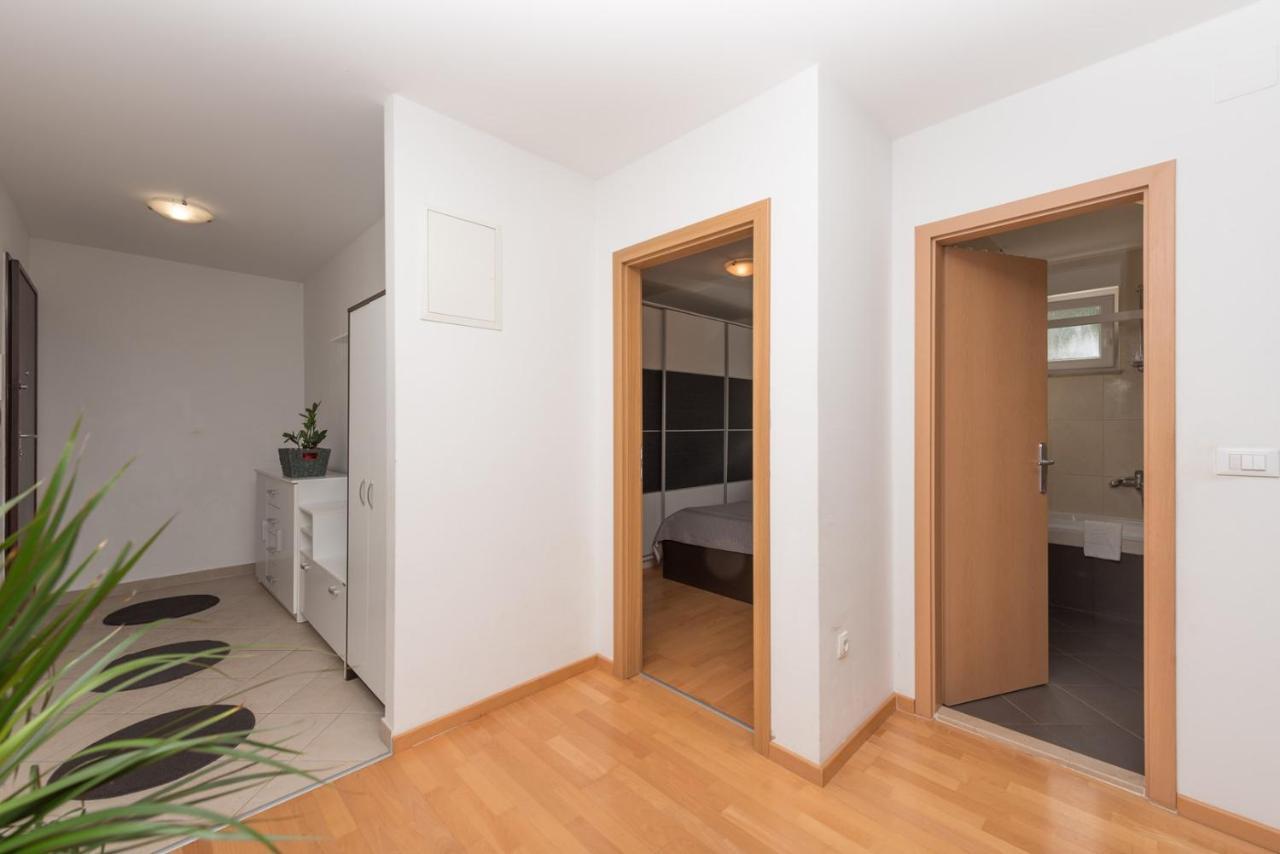 Apartment Sea View In Makarska, Free Parking エクステリア 写真