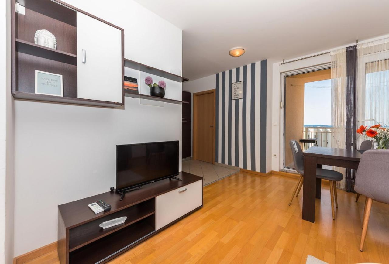 Apartment Sea View In Makarska, Free Parking エクステリア 写真